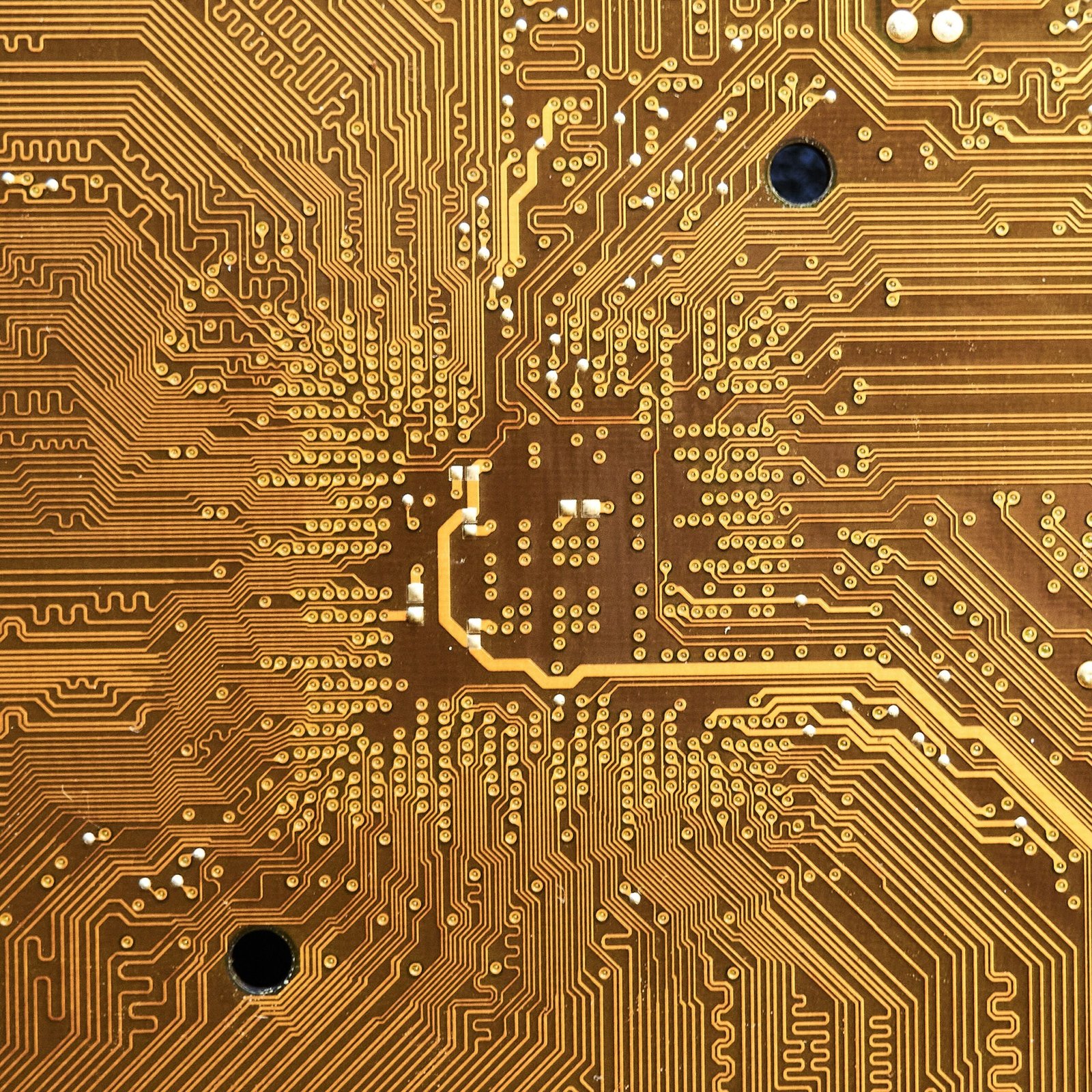 Quantum Computing and AI: Pioneering New Frontiers in Human Health and Scientific Discoveries